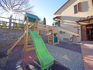 Lekområde för barn utomhus