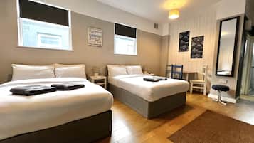 Family Apartment, Ensuite