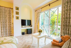 花園景觀四人房 | 客房景觀