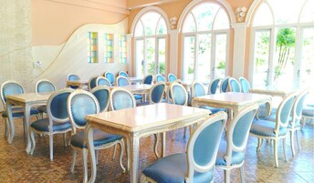 含每日全套早餐