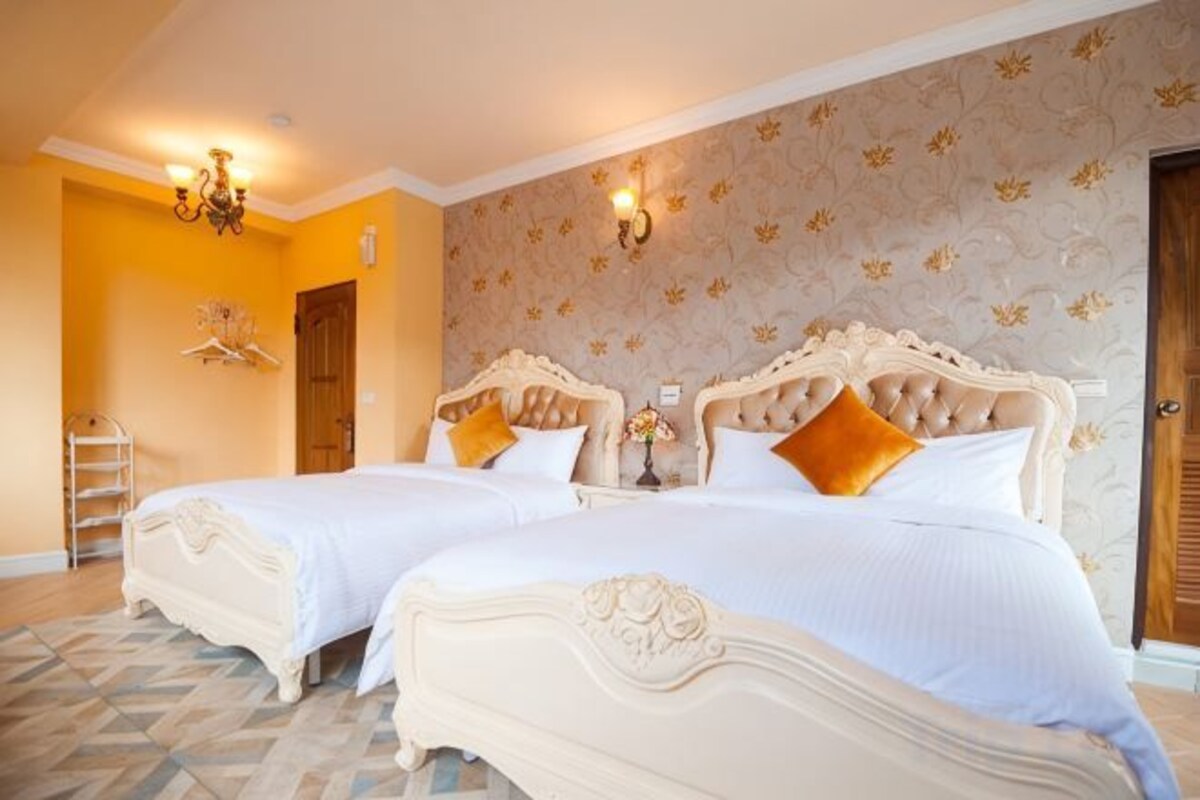 Quadruple Room With Terrace
