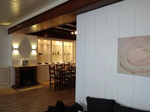 Apartment (Burgplatz) | In-room dining - AVI City Burgplatz Apartments (Düsseldorf)
