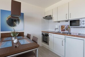Apartment (Wohnung 14) | Free WiFi, bed sheets