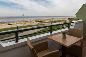 Apartment (Appartement 29) | Balcony view - Panoramahaus Duhnen (Cuxhaven)