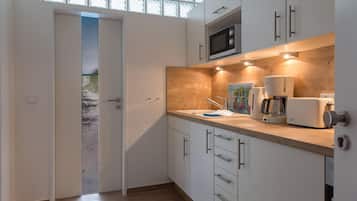 Soundproofing, free cots/infant beds, free WiFi, bed sheets