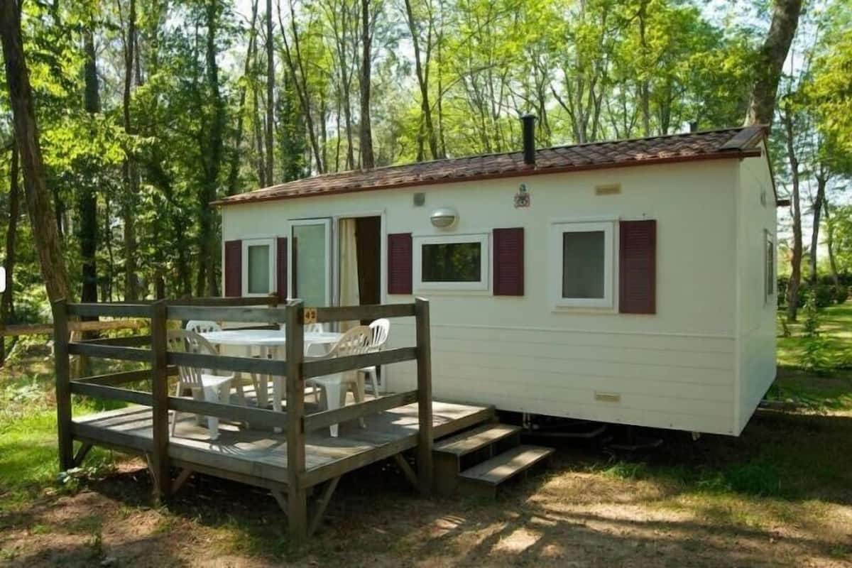 Mobile Home (4 Pers) | Individually decorated, individually furnished, blackout curtains