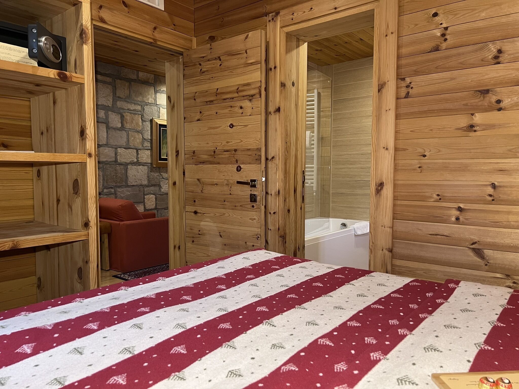 Family Duplex, Non Smoking, Mountain View | Premium bedding, memory foam beds, in-room safe, individually decorated