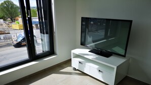 Television - SHS City Gasperich (Luxembourg City)