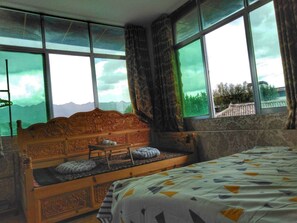 Deluxe Twin kamer | Verduisterende gordijnen, gratis wifi, beddengoed