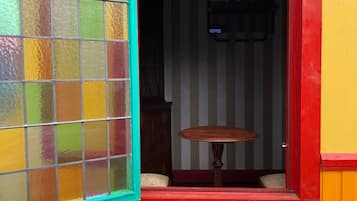 Zimmer (The Clown's) | Wohnbereich