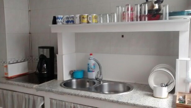 Double Room | Shared kitchen