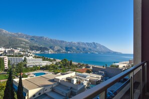 Luxury Apartment, Sea View | Balcony view - Apart hotel Harmonia (Budva)