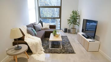 公寓 (1 Bedroom) | 客廳 | 電視