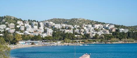 Beach nearby, sun-loungers, beach umbrellas