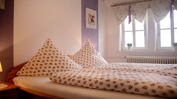 Individually decorated, iron/ironing board, free WiFi