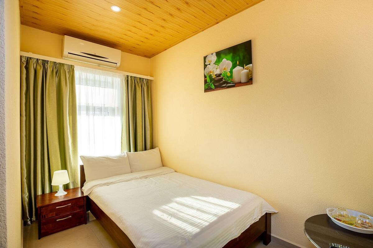 In-room safe, free cots/infant beds, rollaway beds, free WiFi