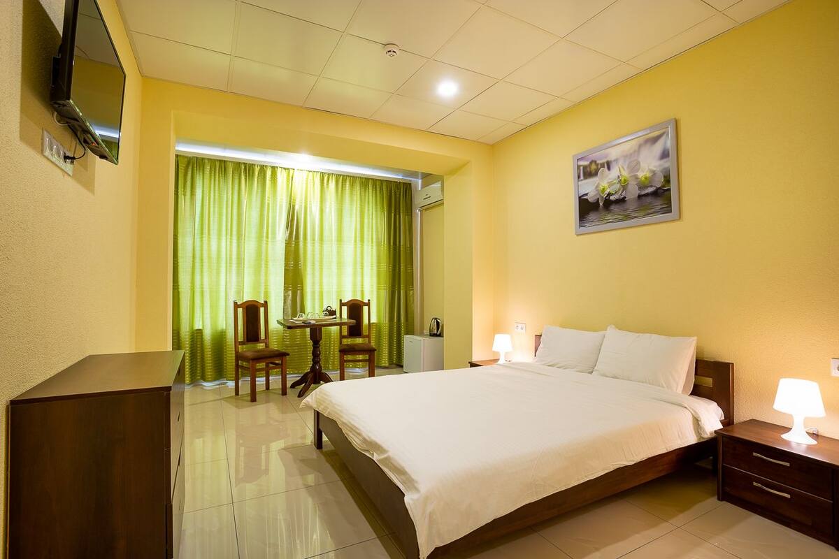 In-room safe, free cots/infant beds, rollaway beds, free WiFi