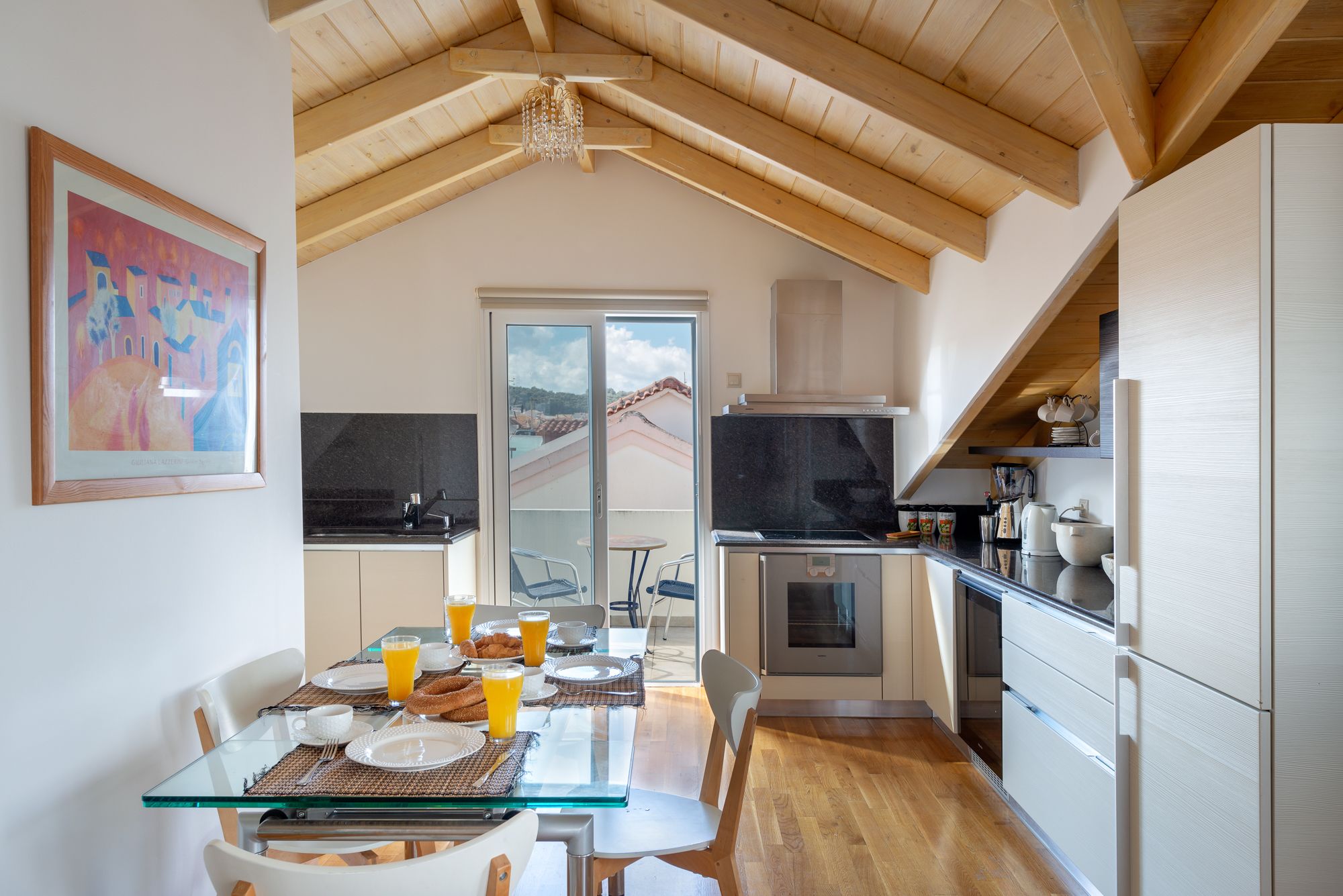 Apartment, 2 Bedrooms, City View | In-room dining