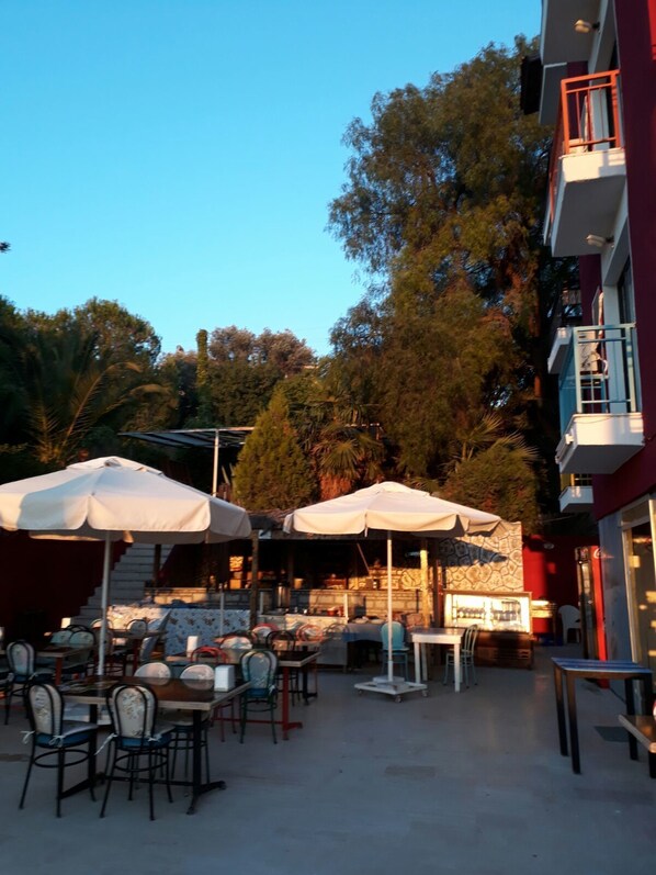Bar (on property) - Papillon Hotel (Cesme)