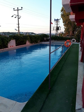 Piscina externa