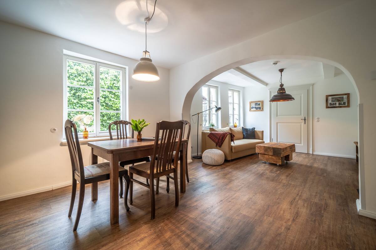 Apartment (Mathilde) | Wohnbereich | 49-Zoll-Flachbildfernseher mit Kabelempfang, LCD-Fernseher