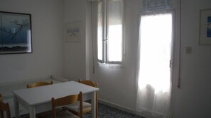 Apartment, 1 Bedroom | In-room dining - Nettuno 79 C (Comacchio)