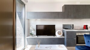 Apartment, Multiple Beds | Living area | Smart TV - Luxury Penthouse Camden Town (London)