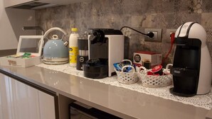 Free daily local cuisine breakfast - Giu&Gio (Alghero)