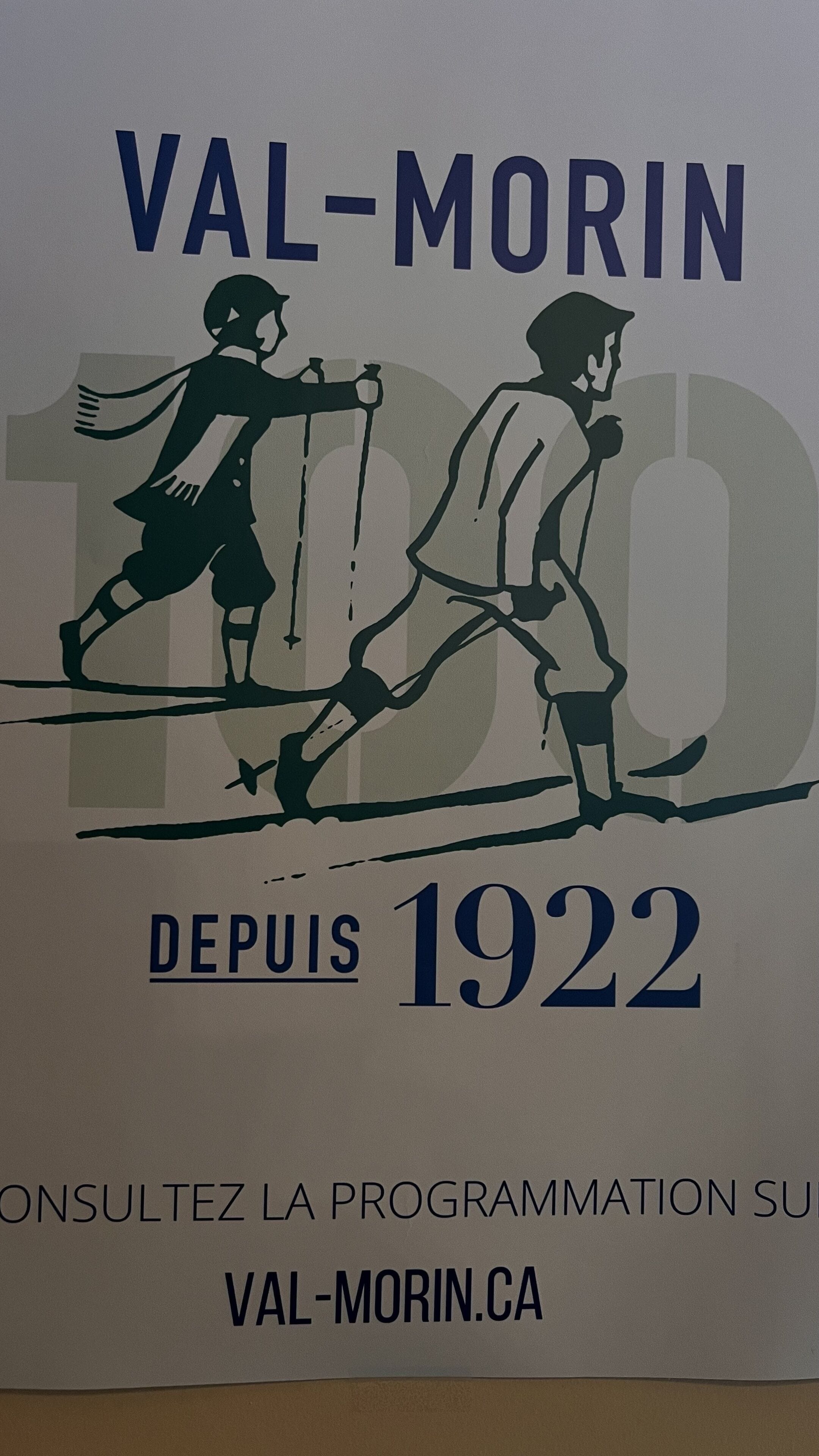 Un cartel con el texto 