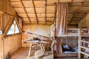 Cabin (Gretel) | 1 bedroom, individually decorated, individually furnished