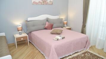 Quadruple Room, Balcony, City View