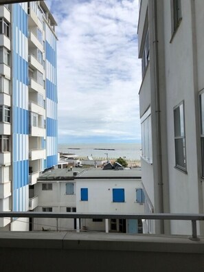 Apartment, 1 Schlafzimmer | Blick vom Balkon