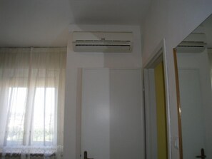 Interior - Stella 99 (Comacchio)