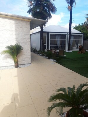 Exterior - B&B Oasi P. (Rho)