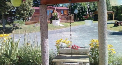 Camping La Croix Badeau Tentes équipées