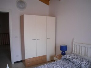 Apartment, 2 Bedrooms | 2 bedrooms, in-room safe, free cribs/infant beds - Pic Nic 60 (Comacchio)