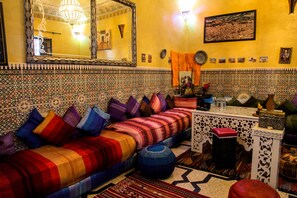 ศูนย์ธุรกิจ