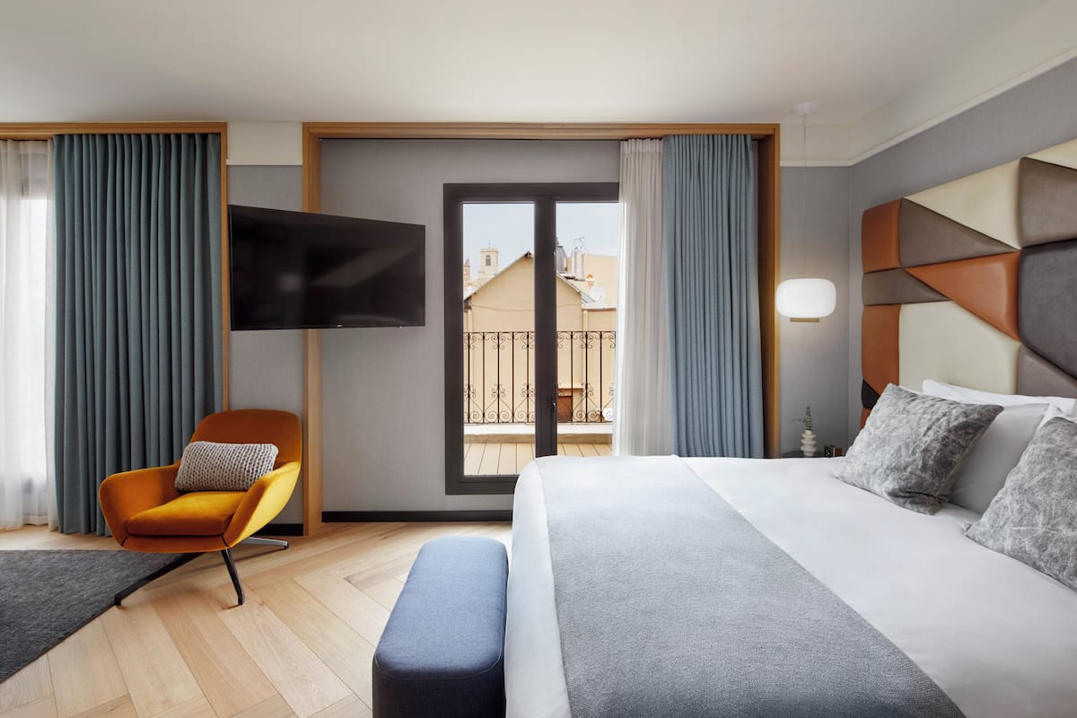 Suite, 1 King Bed, Terrace (Duc Suite, Private Terrace)