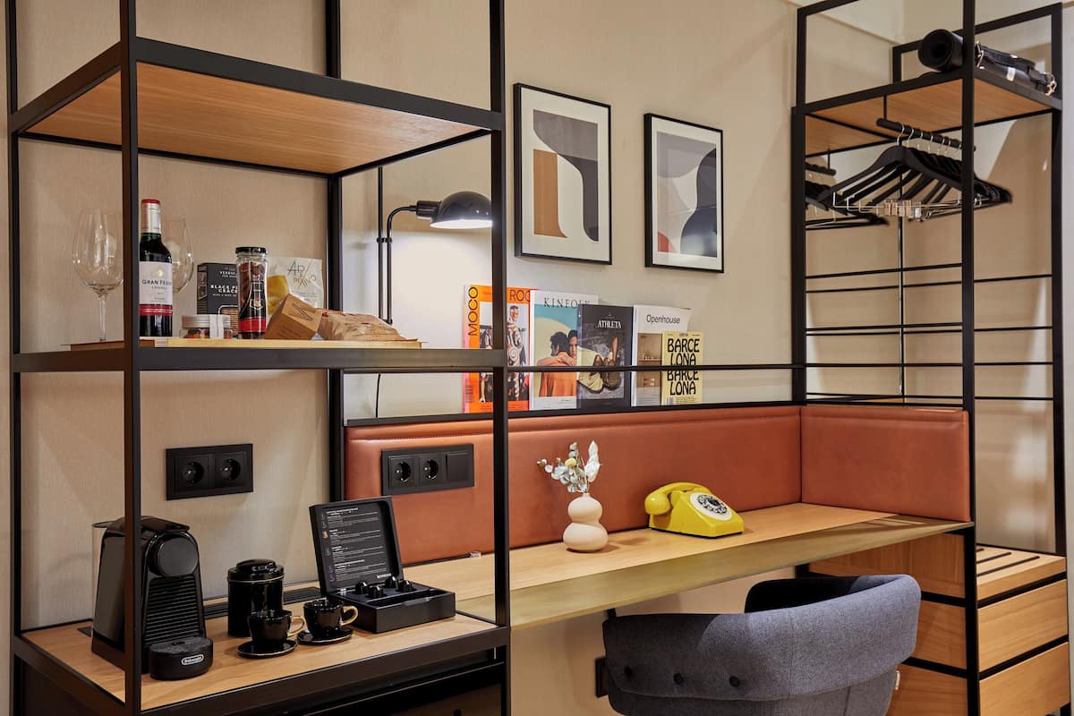 Premium-værelse - 1 kingsize-seng | Værelsesfacilitet