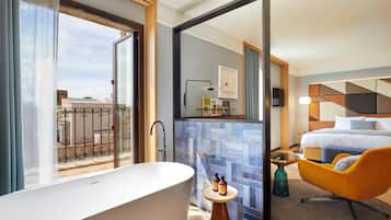 Suite, 1 cama King size, Terraza (Duc Suite, Private Terrace) | Sábanas de algodón egipcio, ropa de cama de alta calidad y edredón