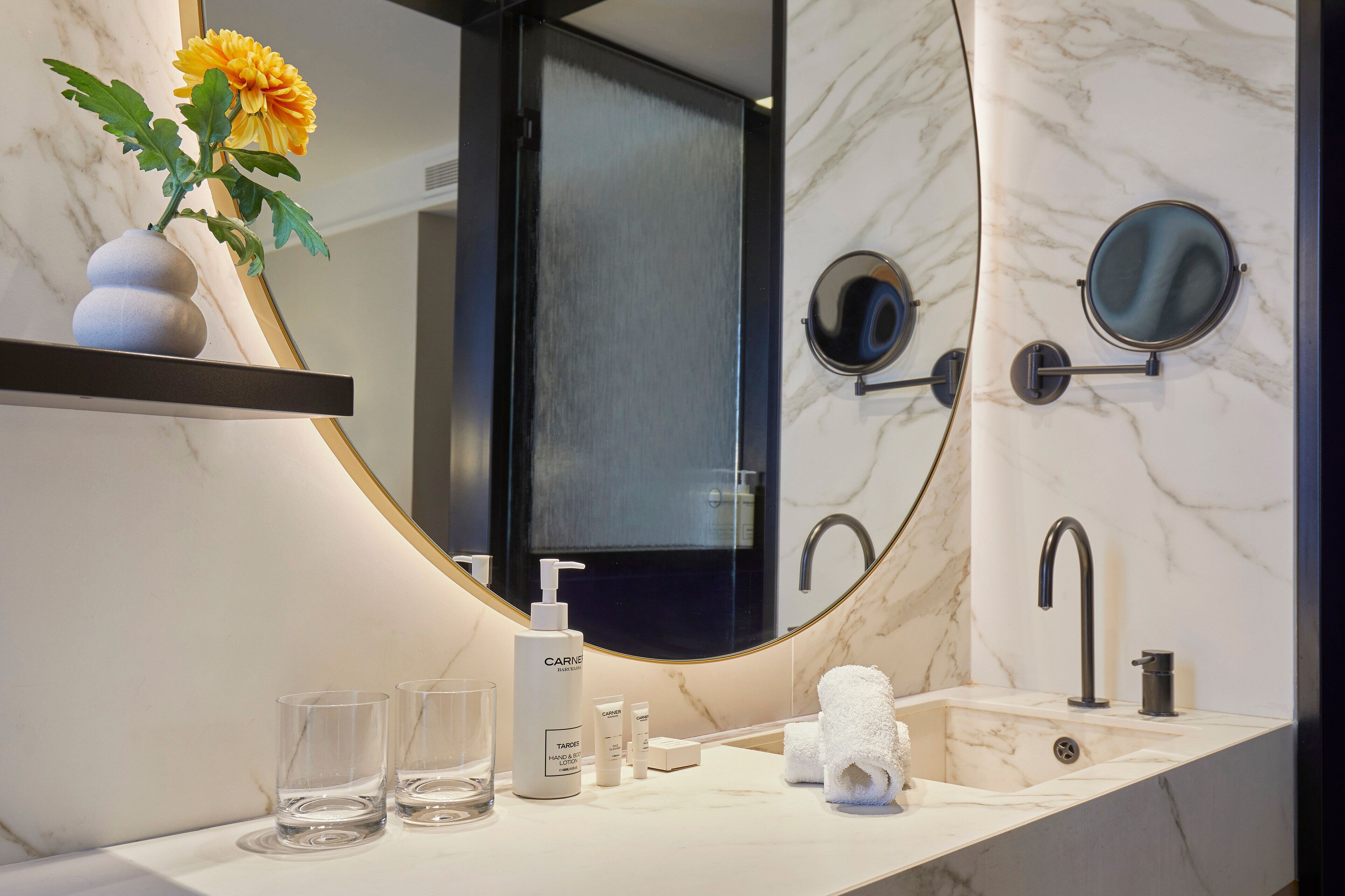 Family Room, Multiple Beds, Balcony | Bathroom