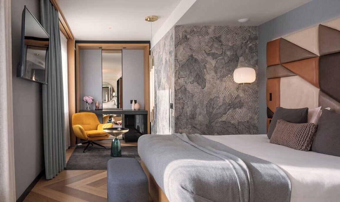 Suite, 1 King Bed, Terrace (Duc Suite, Private Terrace) | Egyptian cotton sheets, premium bedding, down duvets, minibar