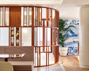 Breakfast served  - Kimpton Vividora Hotel by IHG (Barcelona)