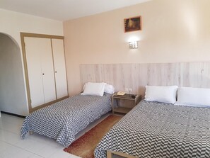 Desk, blackout curtains, soundproofing, free WiFi