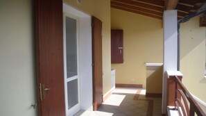 Apartment, 2 Bedrooms | Balcony - Regina Mare 10 (Comacchio)