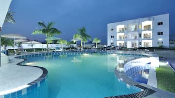 Front of property – evening/night