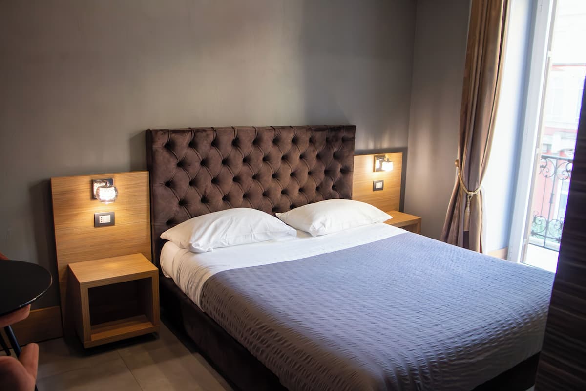 Standardzimmer, 1 Queen-Bett, Stadtblick