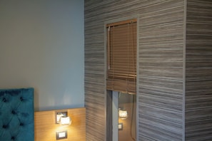 Deluxe-Zimmer, 1 Queen-Bett, Whirlpool, Stadtblick