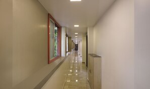 Lobby - Treebo Atithi Inn (Mumbai)