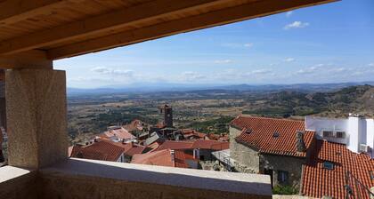 Casas da Villa- Monsanto